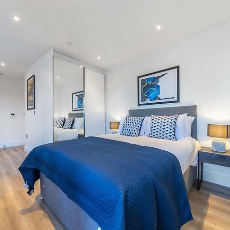Modern Studio Apartment In East Grinstead Exterior foto